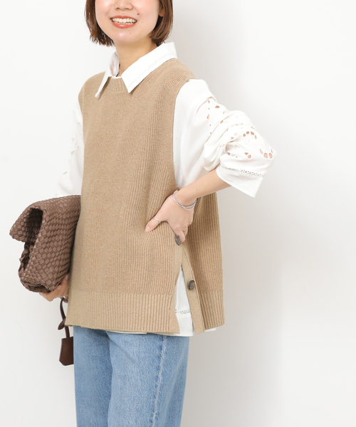 JOURNAL STANDARD relume（ジャーナルスタンダード　レリューム）の「サイドボタンニットベスト（ベスト・レディース・グレー/ネイビー/ベージュ・FREE）」の21枚目の写真