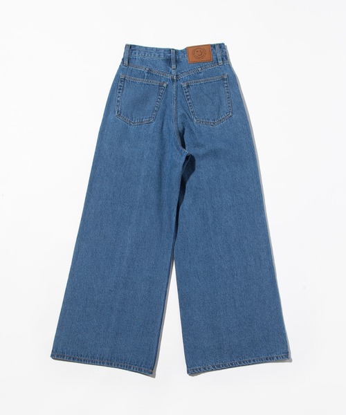 WCJ（ダブルシージェイ）の「ソフトデニムパンツ（デニムパンツ・レディース・ホワイト/サックスブルー/ブルー・25inch/26inch）」の14枚目の写真