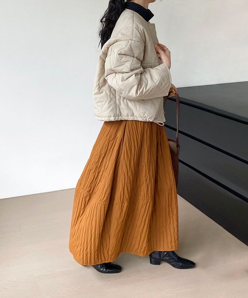 aimoha（アイモハ）の「エンボス加工フレアロングスカート（スカート・レディース・ブラック/オフホワイト/レンガ・FREE）」の13枚目の写真