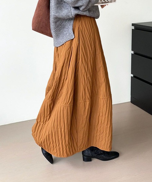 aimoha（アイモハ）の「エンボス加工フレアロングスカート（スカート・レディース・ブラック/オフホワイト/レンガ・FREE）」の19枚目の写真