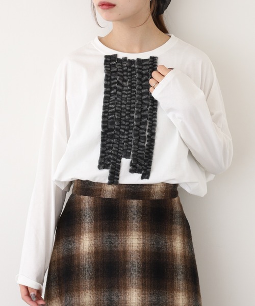 BARNDOOR（バーンドア）の「20天竺線フリルドルマンロンT 長袖（Tシャツ/カットソー・レディース・杢グレー/アイボリー/ブラック・FREE）」の4枚目の写真