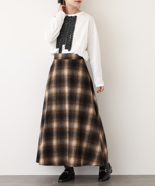 BARNDOOR（バーンドア）の「20天竺線フリルドルマンロンT 長袖（Tシャツ/カットソー・レディース・杢グレー/アイボリー/ブラック・FREE）」の8枚目の写真