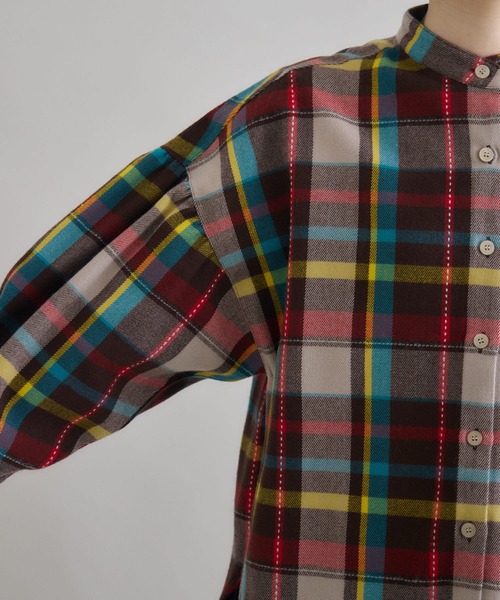 Paradise Picnic（パラダイスピクニック）の「TRANOI. フランネルチェックシャツ（シャツ/ブラウス・レディース・ブラック/パープル/ブラウン・FREE）」の7枚目の写真