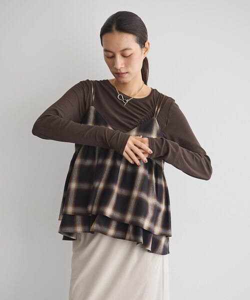 GARAGE OF GOOD CLOTHING（ガレージオブグッドクロージング）の「【日本製】オンブレチェックVネックキャミソール（ベスト・レディース・チェック・FREE）」の5枚目の写真
