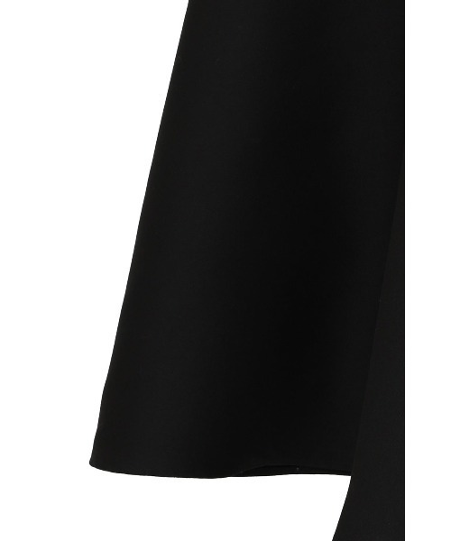 CLANE(クラネ)の「CLANE VOLUME FLARE SKIRT 19109-6132(スカート・レディース・ブラック/ベージュ・1/2)」の13枚目の写真