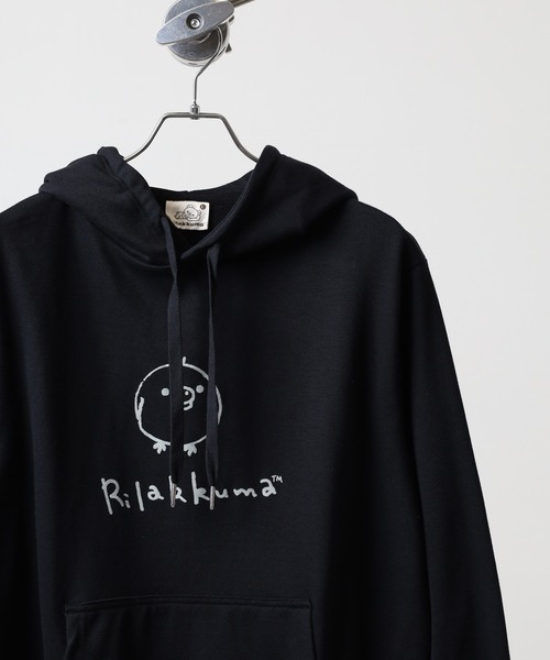 FUNALIVE（ファンアライブ）の「Rilakkuma 裏毛プルパーカー（パーカー・メンズ・ピンク/ブラック系1/ラベンダー/ネイビー/杢グレー/ブラック・S/L/M）」の2枚目の写真