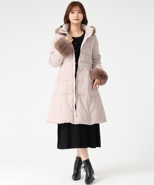 MISCH MASCH（ミッシュマッシュ）の「2025秋冬新作 スタンドネックフードロングダウン（ダウンジャケット/コート・レディース・ピンク/アイボリー/ブラック・M/S）」の4枚目の写真