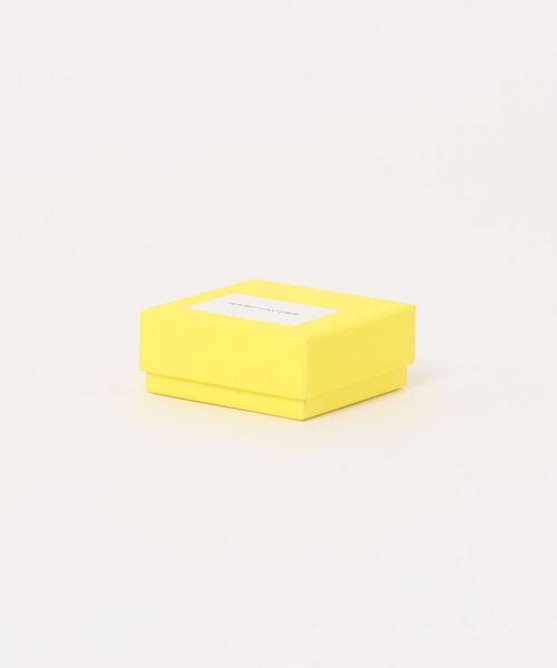 MARC JACOBS(マークジェイコブス)の「STAR PAVE STUD EARRINGS/ザ スター パヴェ スタッド ピアス(ピアス(両耳用)・レディース・グレー系その他・ONE SIZE)」の4枚目の写真