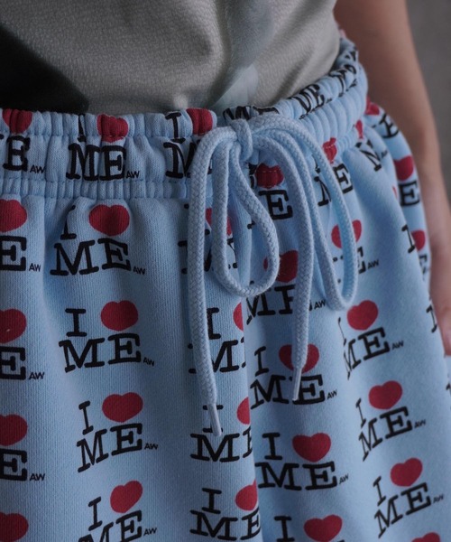 ASHLEY WILLIAMS(アシュリーウィリアムス)の「I heart me blue ASHLEY WILLIAMS(アシュリーウィリアムス)の「I heart me blue