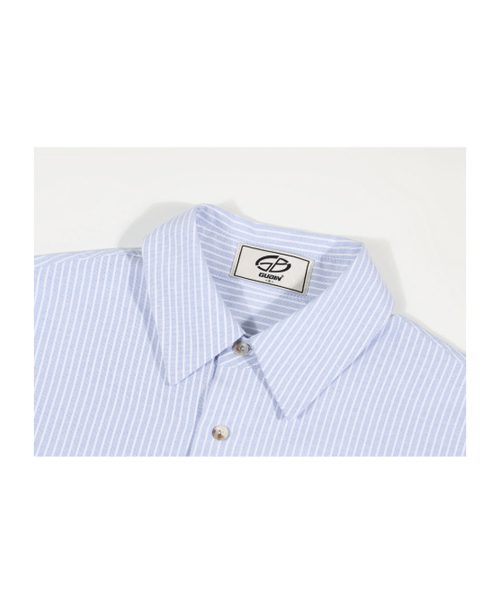 GUBIN（グビン）の「レタリングスリーブストライプシャツ - ブルー（シャツ/ブラウス・レディース・その他・SMALL/MEDIUM/LARGE）」の4枚目の写真