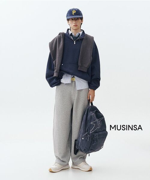 GUBIN（グビン）の「レタリングスリーブストライプシャツ - ブルー（シャツ/ブラウス・レディース・その他・SMALL/MEDIUM/LARGE）」の9枚目の写真