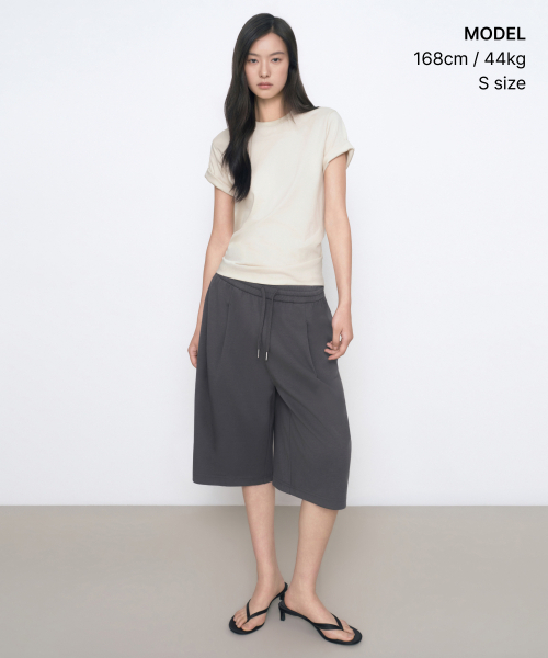 MUSINSA STANDARD WOMAN（ムシンサスタンダードウーマン）の「ウィメンズベーシッククルーネックTシャツ[エクリュ]（Tシャツ/カットソー・レディース・その他・SMALL/MEDIUM/X-LARGE/LARGE/X-SMALL）」の3枚目の写真