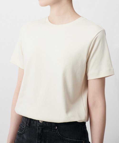 MUSINSA STANDARD WOMAN（ムシンサスタンダードウーマン）の「ウィメンズベーシッククルーネックTシャツ[エクリュ]（Tシャツ/カットソー・レディース・その他・SMALL/MEDIUM/X-LARGE/LARGE/X-SMALL）」の10枚目の写真