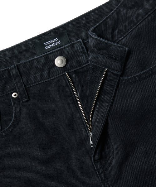 MUSINSA STANDARD WOMAN（ムシンサスタンダードウーマン）の「ウィメンズストレートクロップデニムパンツ[ウォッシュドブラック]（デニムパンツ・レディース・その他・24/25/26/27/30/29）」の3枚目の写真