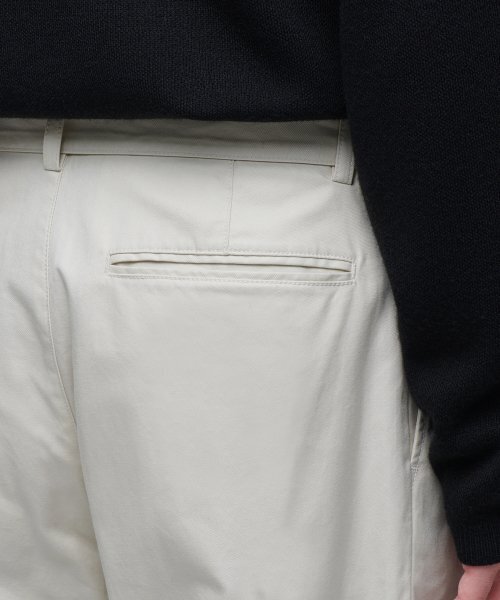 MUSINSA STANDARD（ムシンサスタンダード）の「セミバルーンベルト付きチノパンツ[クリーム]（その他パンツ・メンズ・その他・38/42/34/32/30/31/33/26/28/29/40/27）」の9枚目の写真