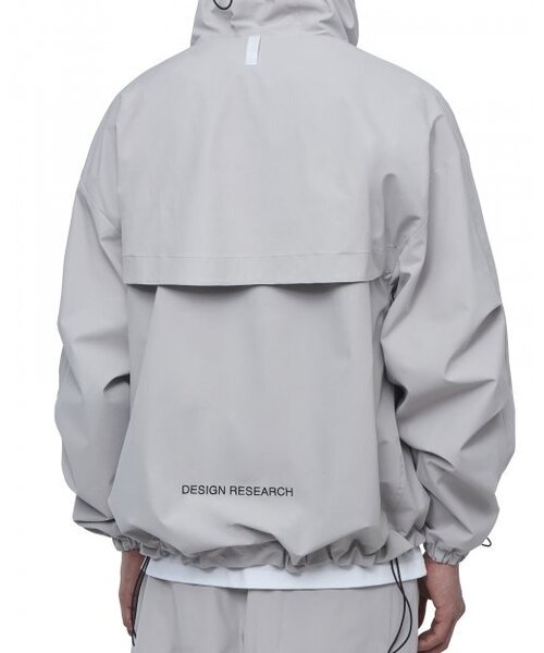 NOMANUAL(NOMANUAL)の「PENON WIND SHELL - WARM GRAY(ナイロンジャケット・レディース・その他・X-LARGE/SMALL/MEDIUM/LARGE)」の7枚目の写真