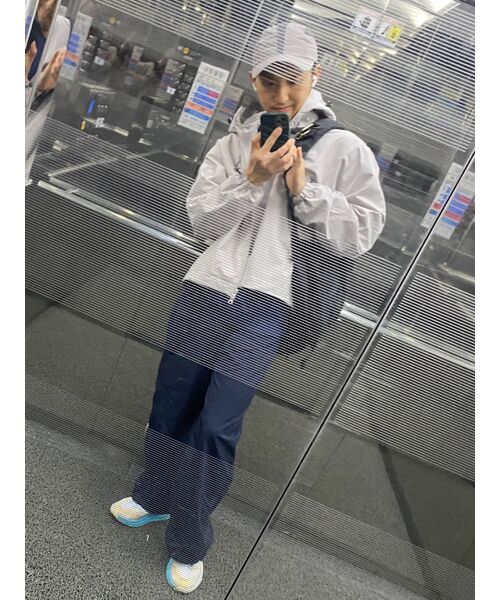 NOMANUAL(NOMANUAL)の「PENON WIND SHELL - WARM GRAY(ナイロンジャケット・レディース・その他・X-LARGE/SMALL/MEDIUM/LARGE)」の18枚目の写真