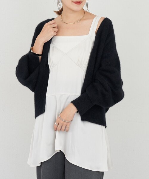 SHENERY（シーナリー）の「イレギュラーヘムキャミソール（キャミソール・レディース・ブラック/アイボリー・FREE）」の2枚目の写真