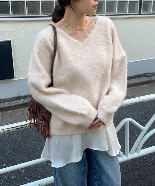 SHENERY（シーナリー）の「イレギュラーヘムキャミソール（キャミソール・レディース・ブラック/アイボリー・FREE）」の5枚目の写真