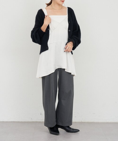 SHENERY（シーナリー）の「イレギュラーヘムキャミソール（キャミソール・レディース・ブラック/アイボリー・FREE）」の6枚目の写真