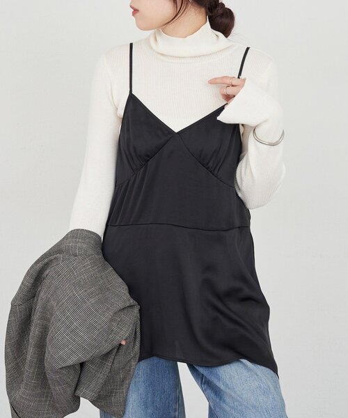 SHENERY（シーナリー）の「イレギュラーヘムキャミソール（キャミソール・レディース・ブラック/アイボリー・FREE）」の16枚目の写真