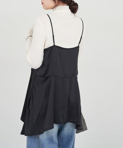 SHENERY（シーナリー）の「イレギュラーヘムキャミソール（キャミソール・レディース・ブラック/アイボリー・FREE）」の19枚目の写真