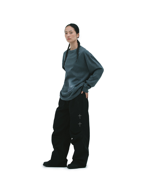 DEFGARMENTS（デフグラメンツ）の「BUTTERFLY LONG SLEEVE [NAVY CHARCOAL]（Tシャツ/カットソー・レディース・その他・MEDIUM/LARGE）」の4枚目の写真