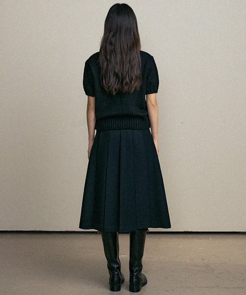LINGSEOUL(リングソウル)の「wool pintuck skirt-black(スカート・レディース・その他・SMALL/MEDIUM)」の4枚目の写真