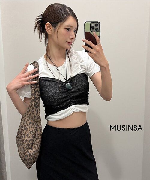 FLAREUP(フレアアップ)の「Bustier Layered T-Shirt (FL-122_White&Black)(Tシャツ/カットソー・レディース・ブラック・OS)」の18枚目の写真