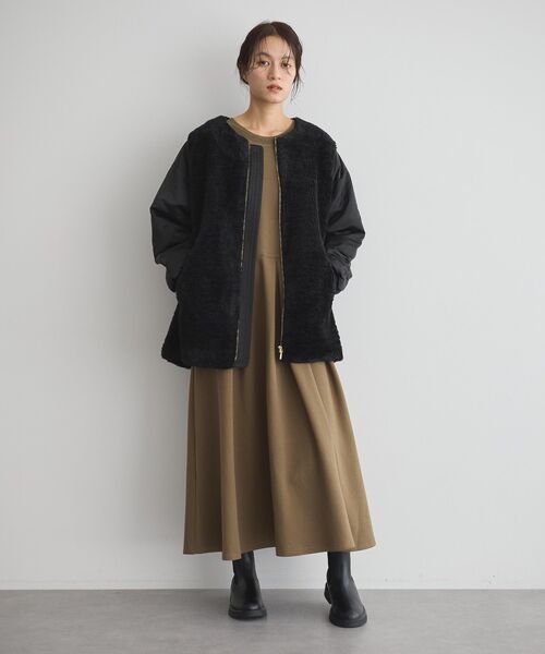 GARAGE OF GOOD CLOTHING（ガレージオブグッドクロージング）の「ヘイジーボア切り替えコート（ノーカラーコート・レディース・ブラック/モカ・FREE）」の16枚目の写真