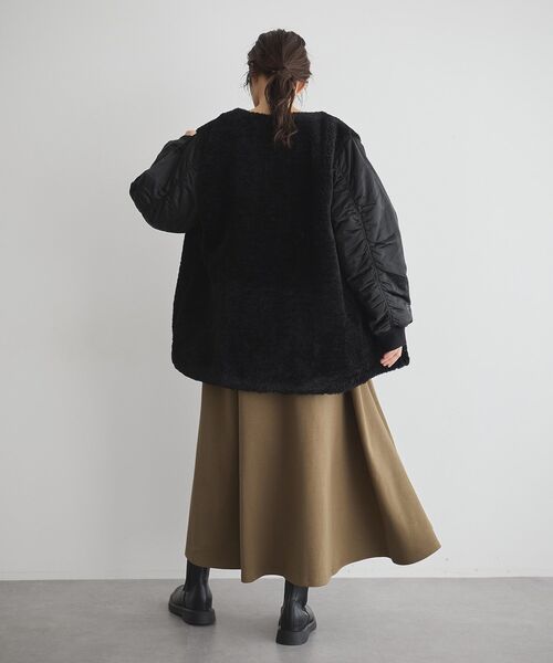 GARAGE OF GOOD CLOTHING（ガレージオブグッドクロージング）の「ヘイジーボア切り替えコート（ノーカラーコート・レディース・ブラック/モカ・FREE）」の21枚目の写真