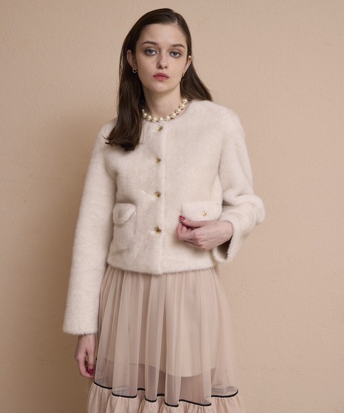 ゴールドボタンフェイクファージャケット（ノーカラージャケット