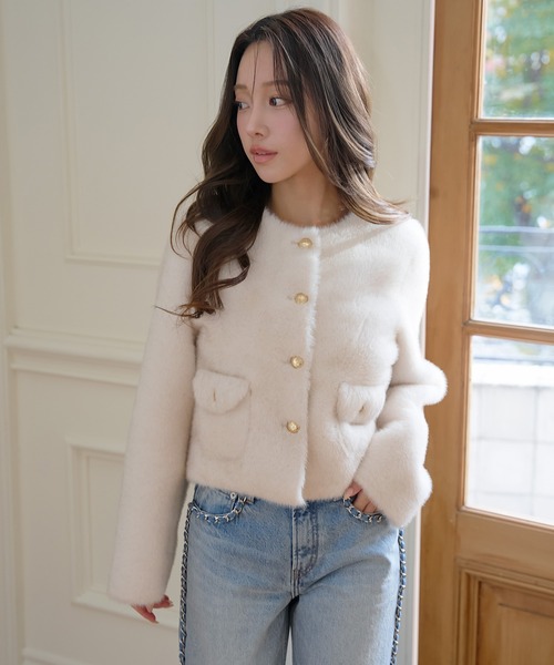 ゴールドボタンフェイクファージャケット（ノーカラージャケット