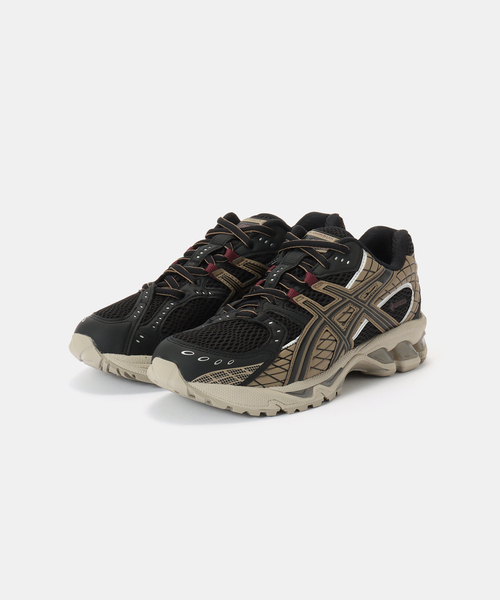 ASICS（アシックス）の「ASICS / アシックス GEL-NIMBUS 10.1 GTX / 1203A760（スニーカー・レディース・ブラック/ホワイト・24.5cm/24cm/23.5cm）」の3枚目の写真