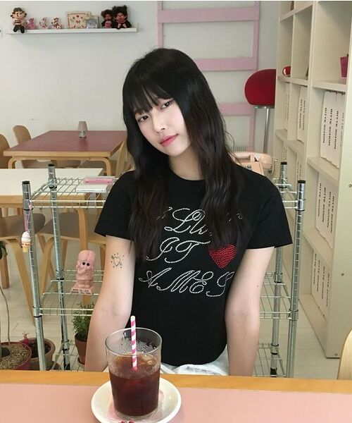 AMESWORLDWIDE(アメスワールドワイド)の「AMES HOTFIX CROP TEE BLACK(Tシャツ/カットソー・レディース・その他・FREE)」の3枚目の写真