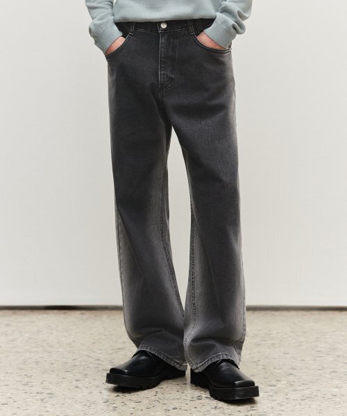 DECET(デケト)の「Mid Rise Wide Jeans DCPT027BlackSide(デニムパンツ・レディース・その他・34/32/30/26/28)」の1枚目の写真