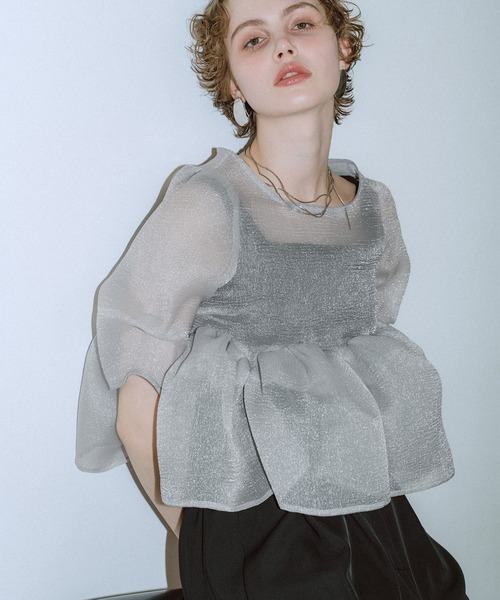 et.UNiVER(エトユニベール)の「Organza Peplum 3Piece(パンツドレス・レディース・ブラック×グレー/ベージュ/ブルー・SMALL/MEDIUM/LARGE)」の8枚目の写真