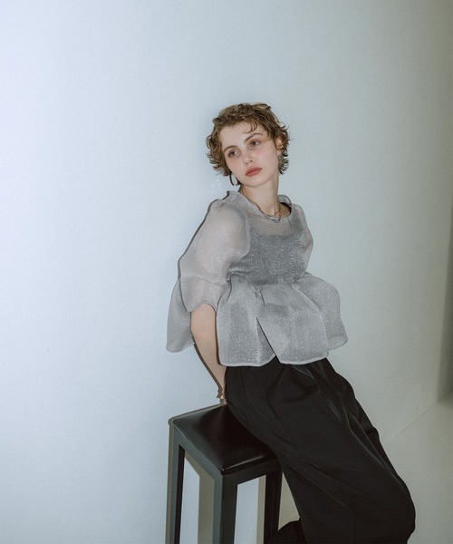 et.UNiVER(エトユニベール)の「Organza Peplum 3Piece(パンツドレス・レディース・ブラック×グレー/ベージュ/ブルー・SMALL/MEDIUM/LARGE)」の9枚目の写真
