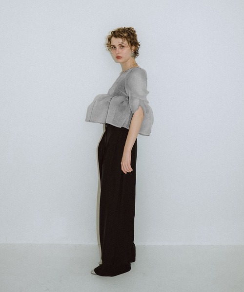 et.UNiVER(エトユニベール)の「Organza Peplum 3Piece(パンツドレス・レディース・ブラック×グレー/ベージュ/ブルー・SMALL/MEDIUM/LARGE)」の5枚目の写真