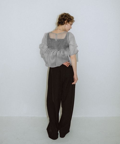 et.UNiVER(エトユニベール)の「Organza Peplum 3Piece(パンツドレス・レディース・ブラック×グレー/ベージュ/ブルー・SMALL/MEDIUM/LARGE)」の6枚目の写真