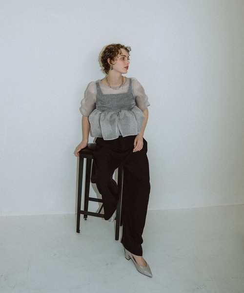 et.UNiVER(エトユニベール)の「Organza Peplum 3Piece(パンツドレス・レディース・ブラック×グレー/ベージュ/ブルー・SMALL/MEDIUM/LARGE)」の17枚目の写真