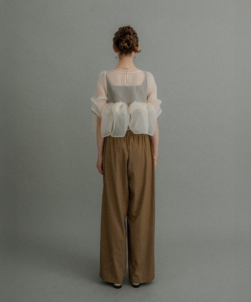 et.UNiVER(エトユニベール)の「Organza Peplum 3Piece(パンツドレス・レディース・ブラック×グレー/ベージュ/ブルー・SMALL/MEDIUM/LARGE)」の21枚目の写真