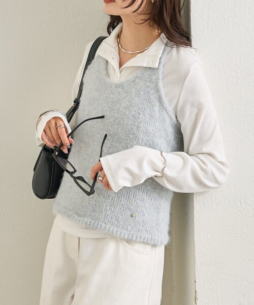 mystic(ミスティック)の「ふわふわホルターニットビスチェ(ニット/セーター・レディース・アイボリー/ブルー/ネイビー・FREE)」の16枚目の写真