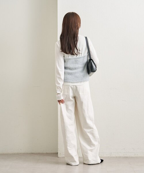 mystic(ミスティック)の「ふわふわホルターニットビスチェ(ニット/セーター・レディース・アイボリー/ブルー/ネイビー・FREE)」の20枚目の写真