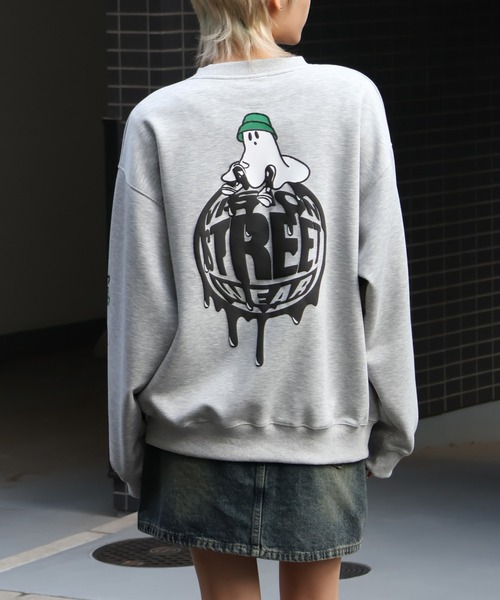VISION STREET WEAR（ヴィジョンストリートウェア）の「【VISION STREET WEAR/ヴィジョンストリートウェア】Ghost Circle Logo Crewneck Sweatshirt/ゴースト サークルロゴ クルーネック トレーナー スウェット（スウェット・メンズ・ホワイト/ライトグレー/ブルーグレー/ブラック・M/L/LL）」の3枚目の写真