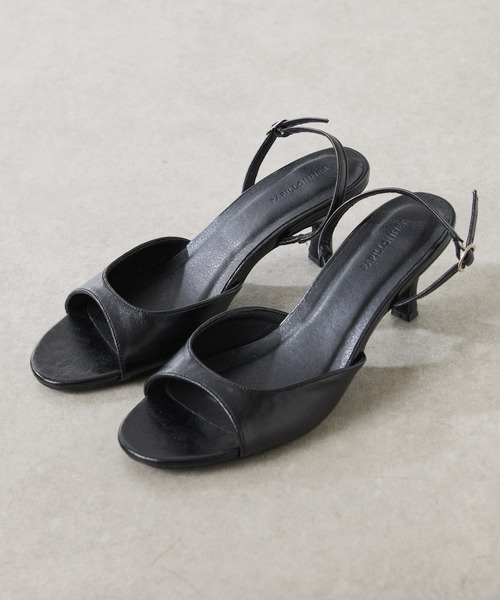 PAPILLONNER（パピヨネ）の「メタリックラウンドサンダル（サンダル・レディース・ブラック/シルバー・L/M/S）」の4枚目の写真