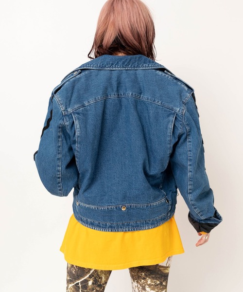RNA（アールエヌエー）の「J2175 デニムBIGライダース（デニムジャケット・レディース・ブルー/ブラック・MEDIUM）」の5枚目の写真