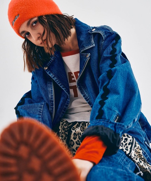 RNA(アールエヌエー)の「J2175 デニムBIGライダース(デニムジャケット・レディース・ブルー/ブラック・MEDIUM)」の5枚目の写真