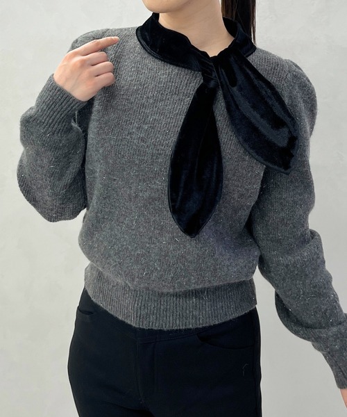 MISCH MASCH（ミッシュマッシュ）の「一部店舗限定 配色リボンボウタイ風ニットプルオーバー（ニット/セーター・レディース・ホワイト/チャコールグレー・ﾌﾘ-）」の5枚目の写真