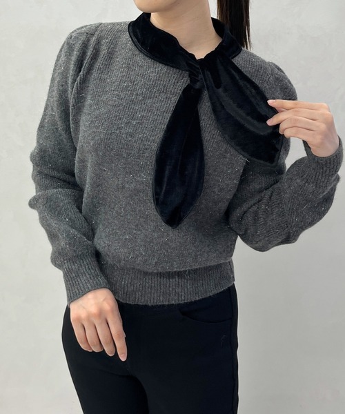 MISCH MASCH（ミッシュマッシュ）の「一部店舗限定 配色リボンボウタイ風ニットプルオーバー（ニット/セーター・レディース・ホワイト/チャコールグレー・ﾌﾘ-）」の6枚目の写真